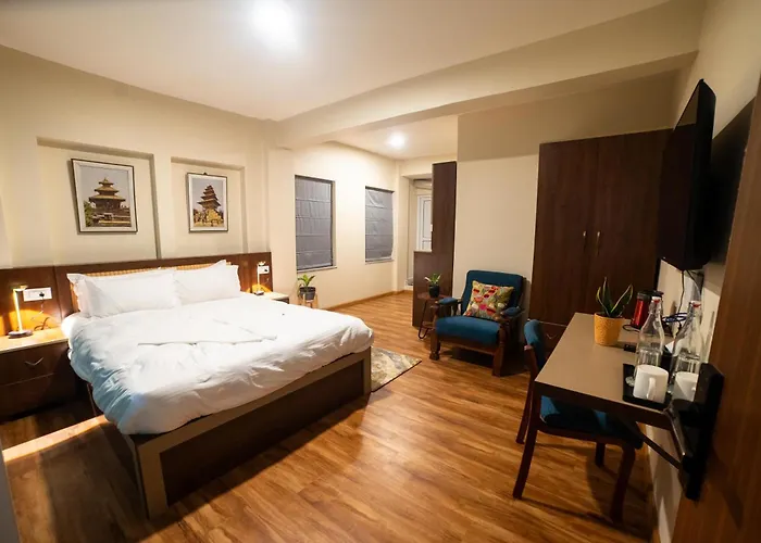 Rivana And Services Apartment *