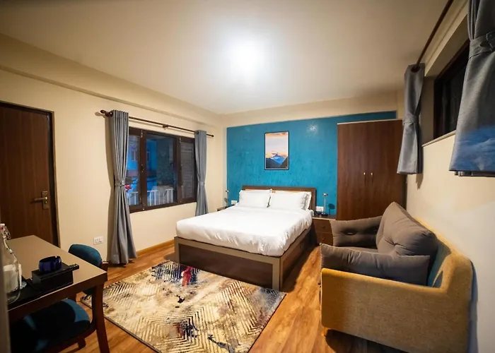 Rivana And Services Apartment *
